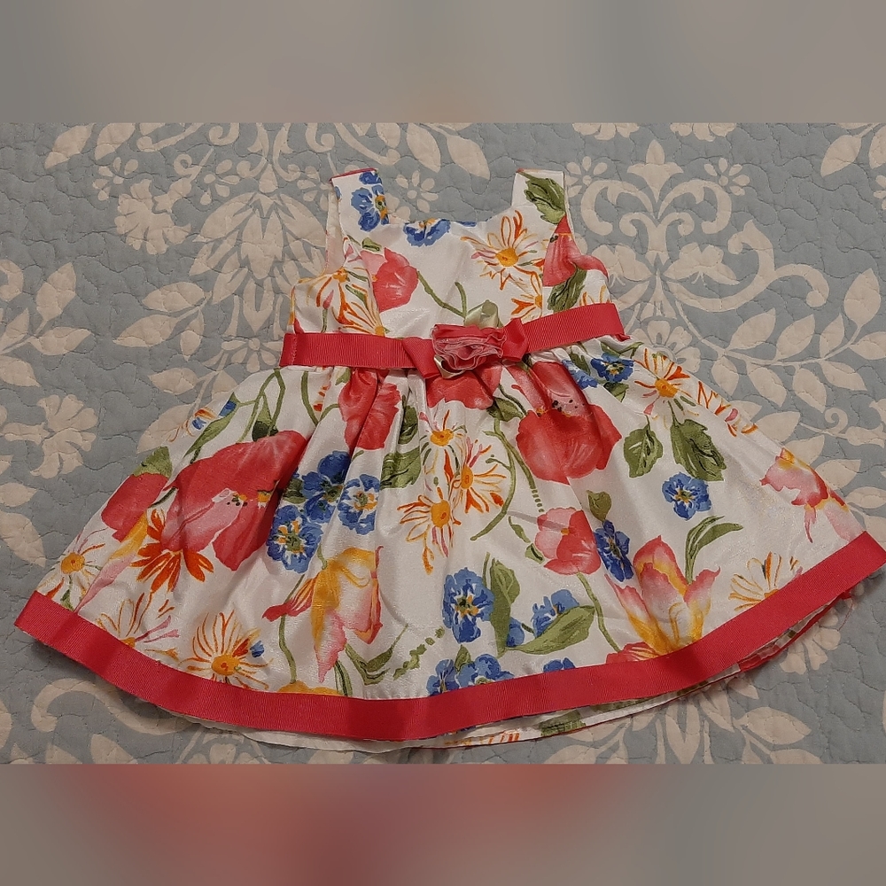 Jenny & Me baby dress size 6-9 months. Spring dress with pretty florals